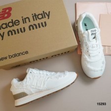 MIUMIU X NEW BALANCE 미우미우X뉴발란스 데님 화이트