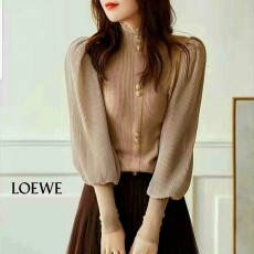 LOEWE 로에베 주름투버튼니트