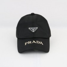 PRADA 프라다 자수로고 볼캡 모자