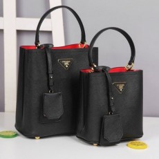 PRADA 프라다 두블레