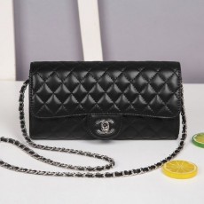 CHANEL 샤넬 윤아 쌍지퍼 체인크로스